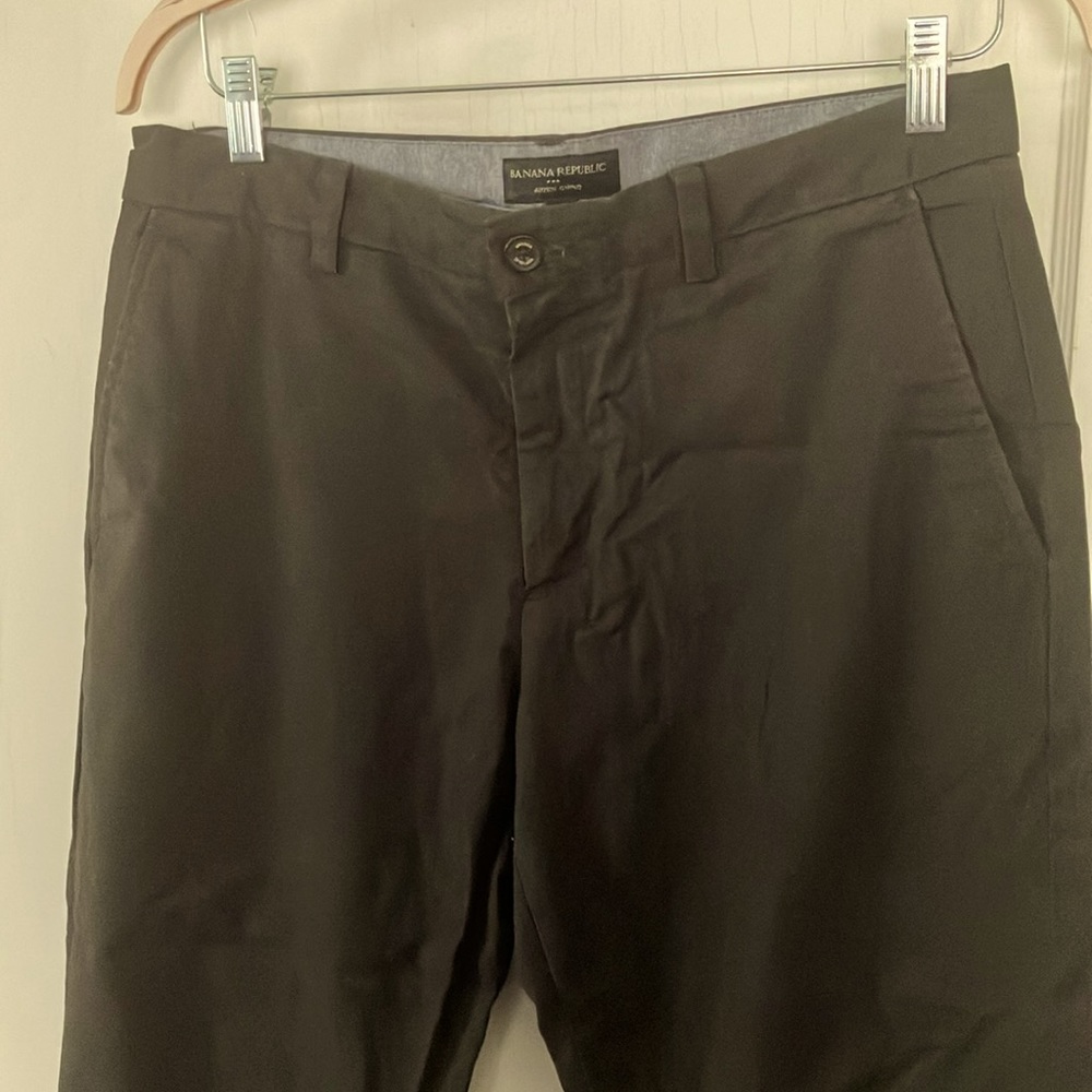 🌚 Banana Republic Aiden Men’s Flint Grey Chino - 33W x 30 Leg. Great condition.